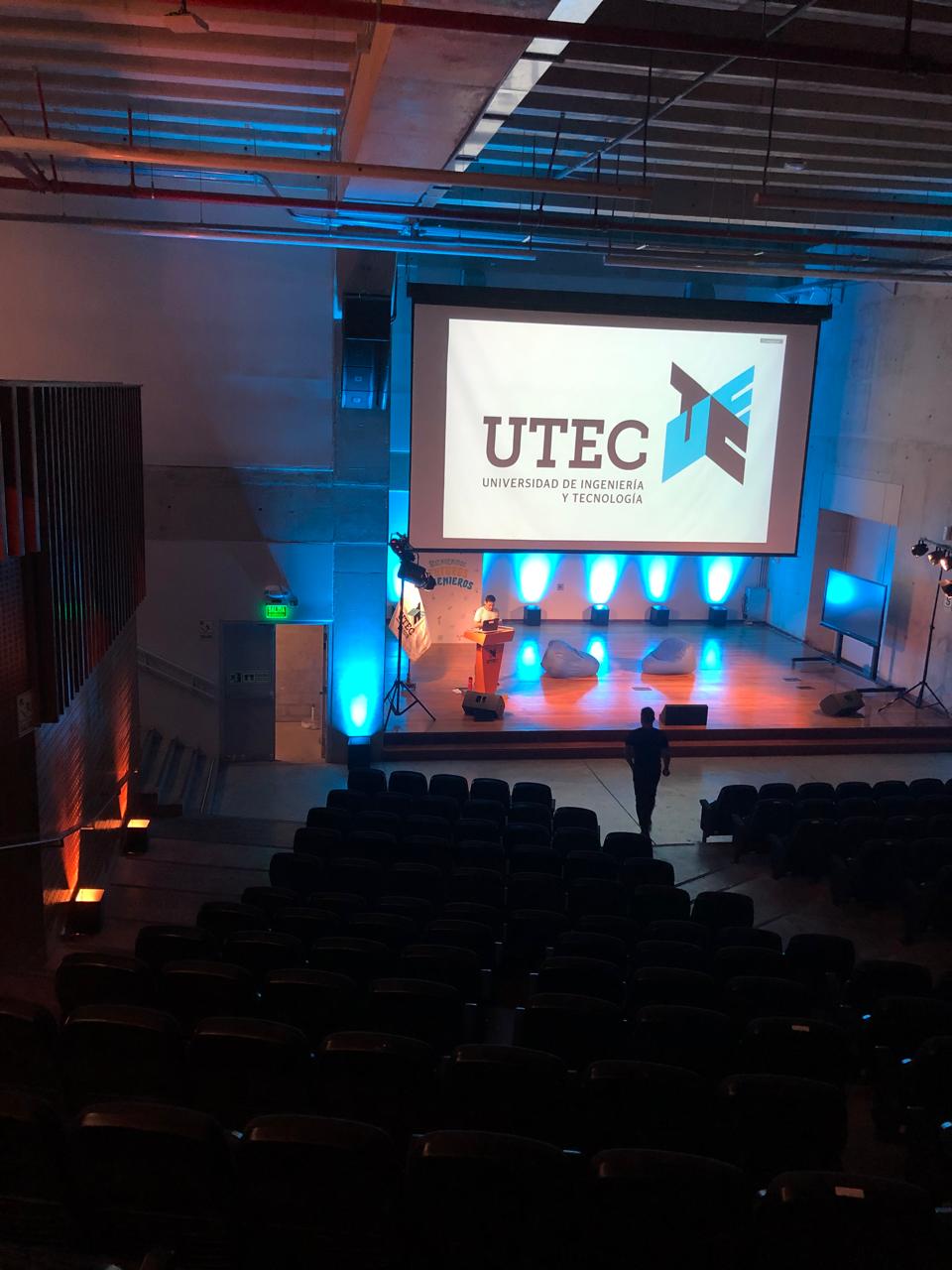 UNIVERSIDAD DE INGENIERÍA Y TECNOLOGÍA (UTEC)