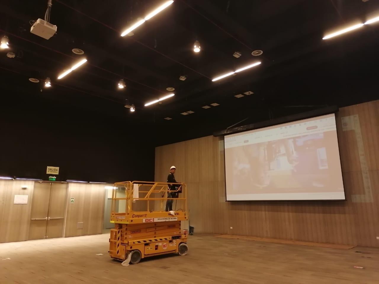 MANTENIMIENTO DE SISTEMAS AUDIOVISUALES Y CONTROL