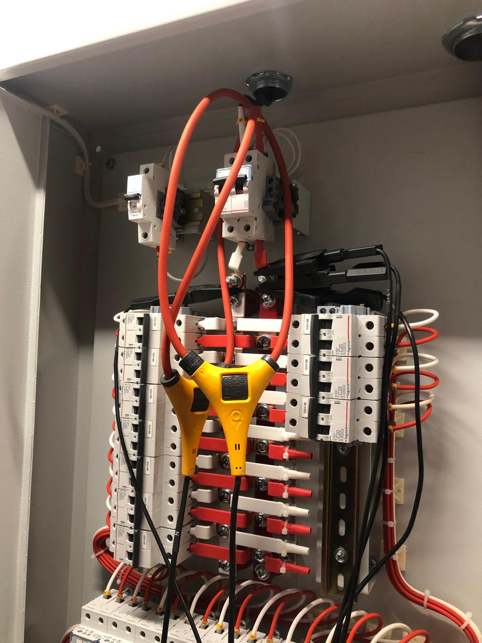 MANTENIMIENTO ELÉCTRICO INTEGRAL